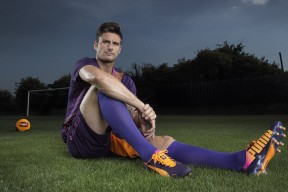 九游(jiuyou)官方网站-《电竞海外传播：国内战队走向国际舞台》，对比国外电竞发展,中国电竞未来的发展趋势是什么