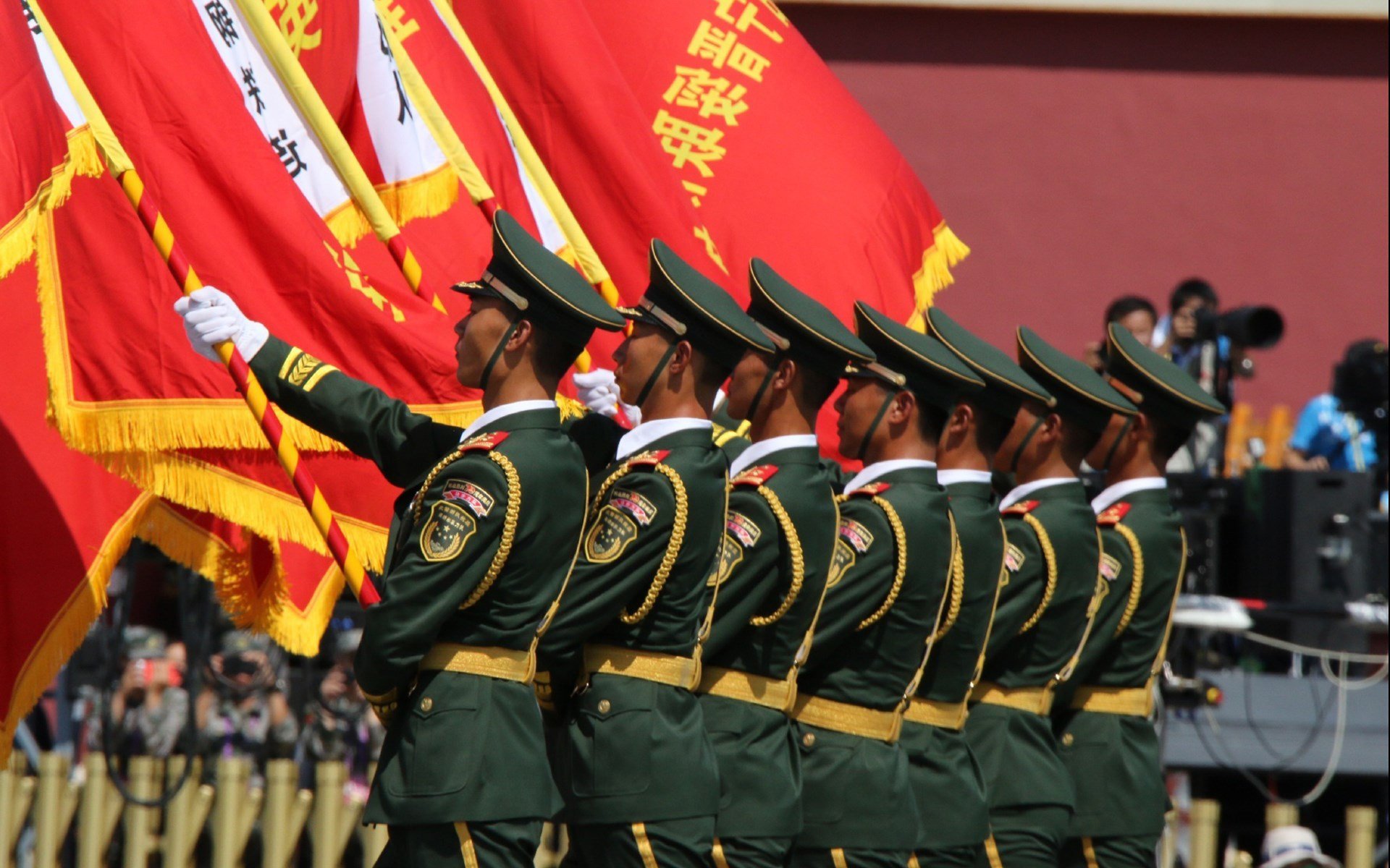 伯恩茅斯上位晋级希望渺茫,球队迅速调整,伯恩茅斯转会消息