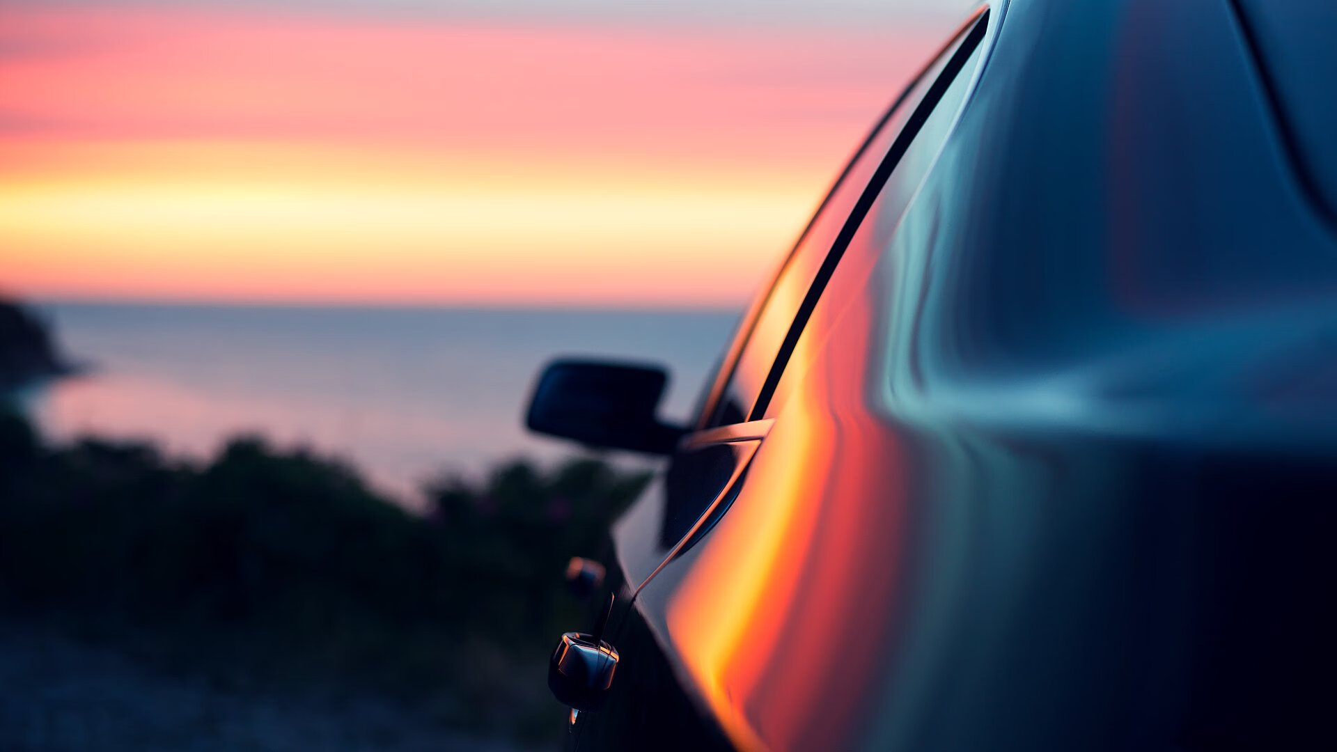 九游电脑版-尤文图斯主教练谈战术，备战欧冠关键战，尤文图斯教练团队