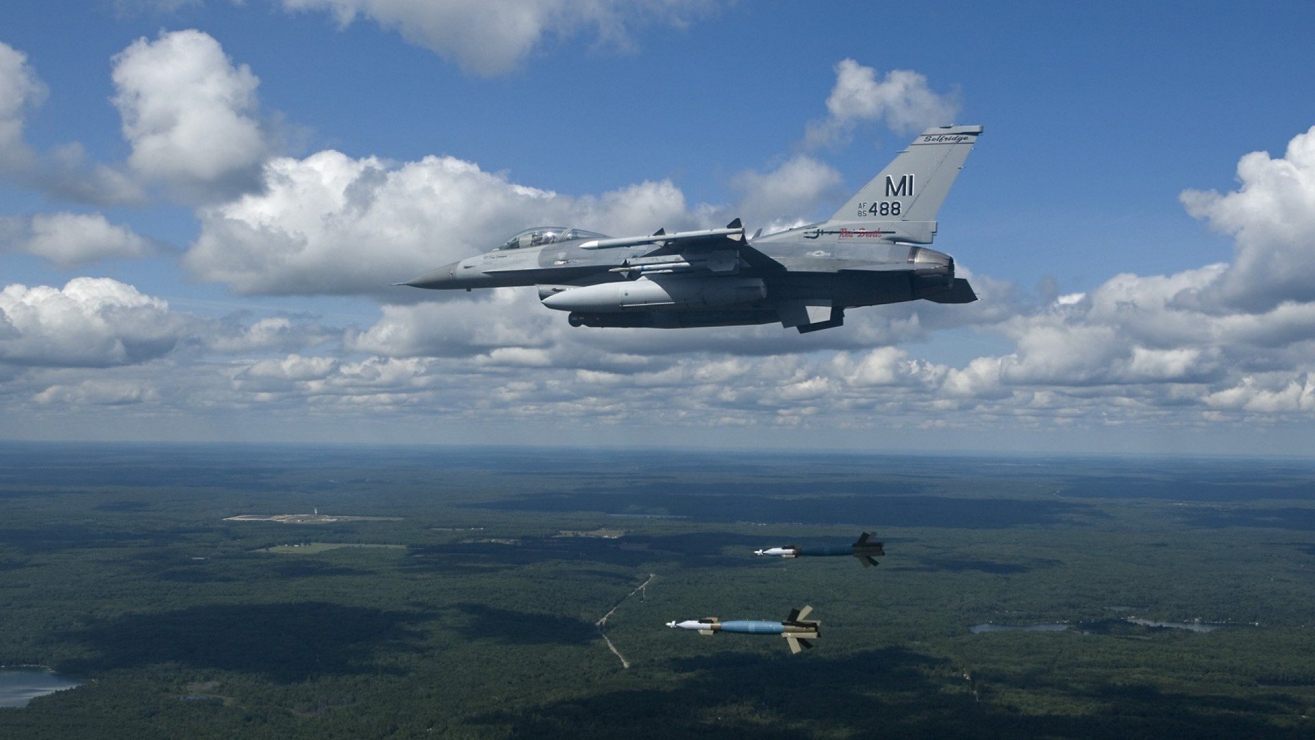 门将逼抢失误遭断球破门,门将开球直接破门视频